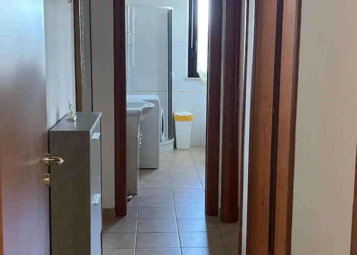 Casa Con Giardino A Pochi Passi Dalla